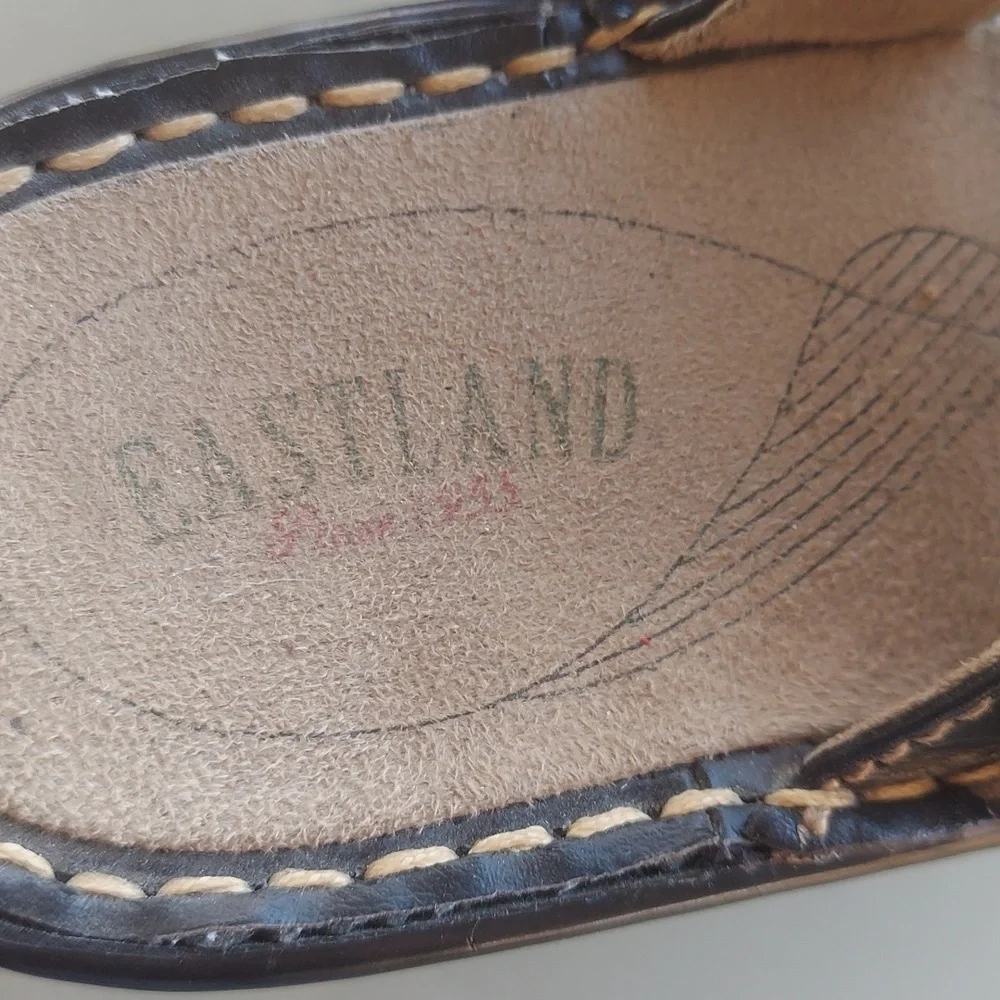 Vintage Y2K Eastland Chunky Fisherman Leather Sandals